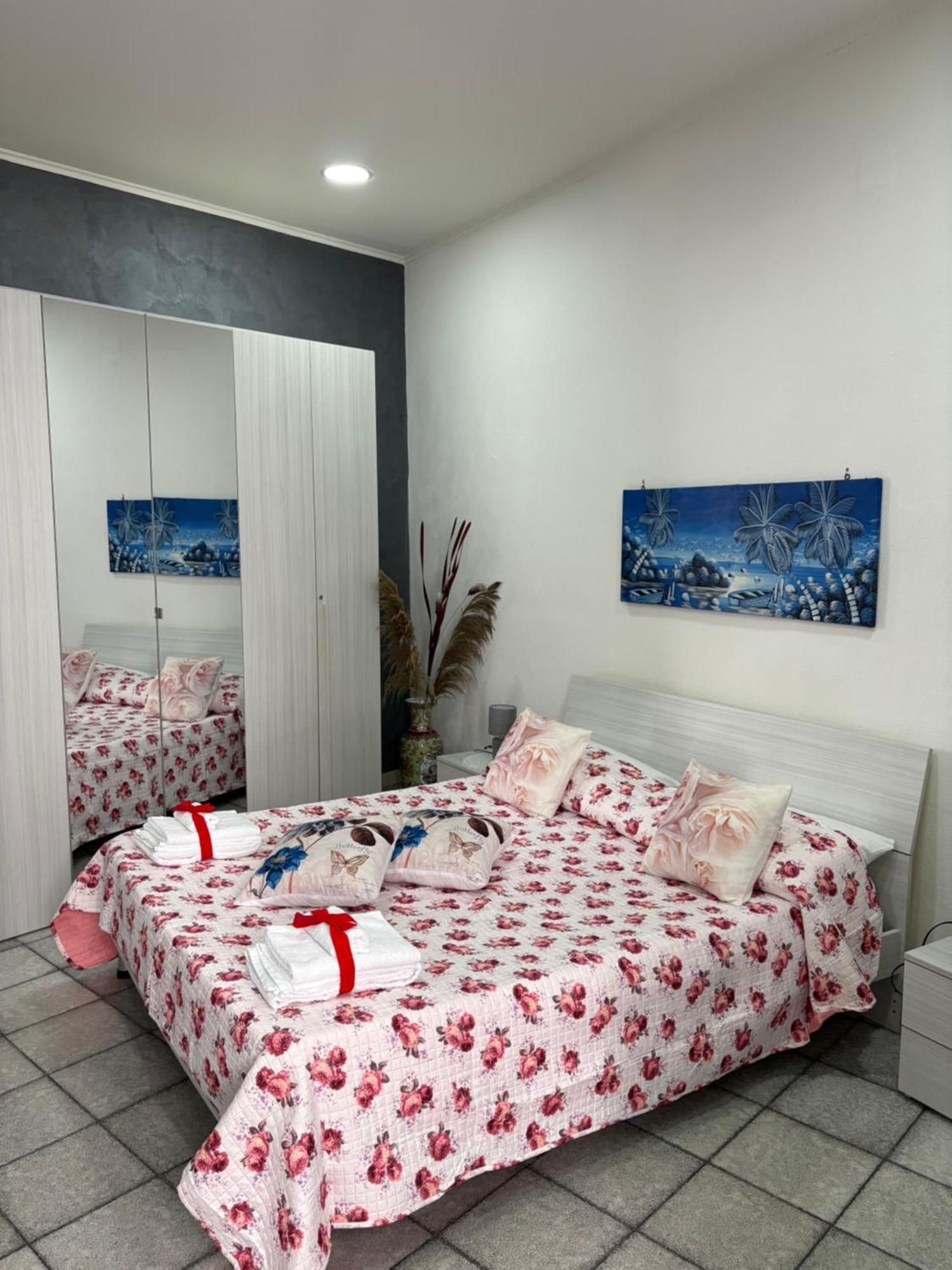 Guest House “Nonna Rossa” Neapol Zewnętrze zdjęcie