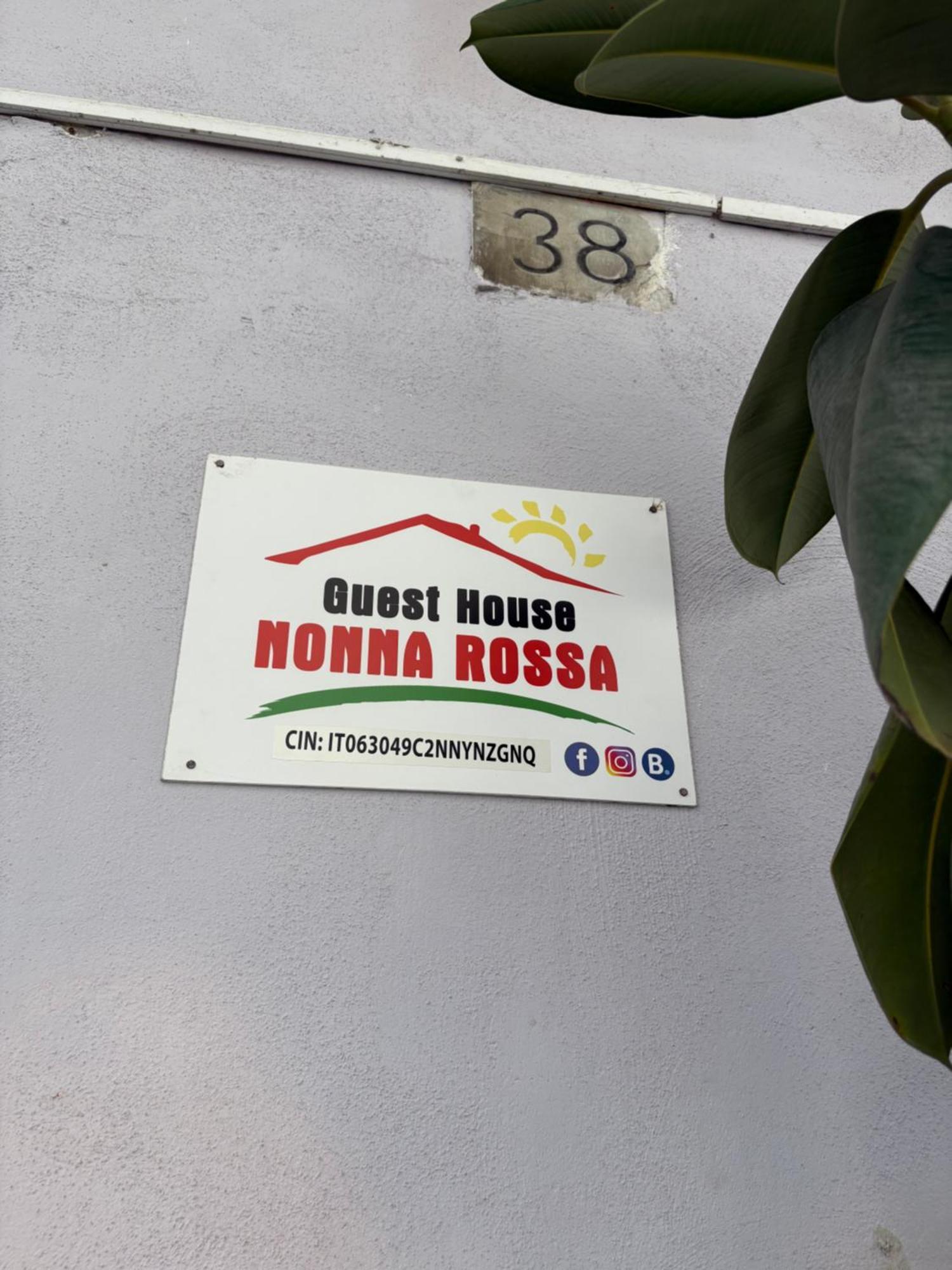 Guest House “Nonna Rossa” Neapol Zewnętrze zdjęcie